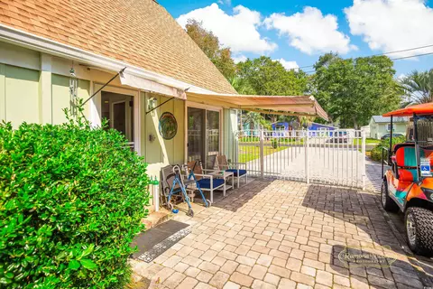 Exterior - 617 3rd Ave S, Surfside Beach, SC 29575 photo 4 of 8