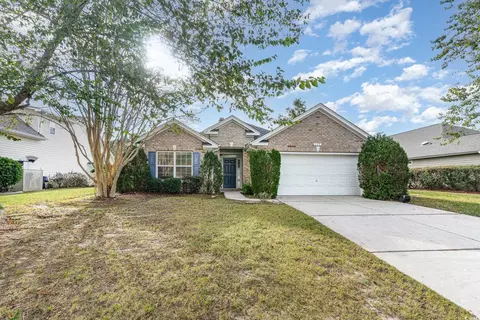 177 Seville Dr, Murrells Inlet, SC 29576
