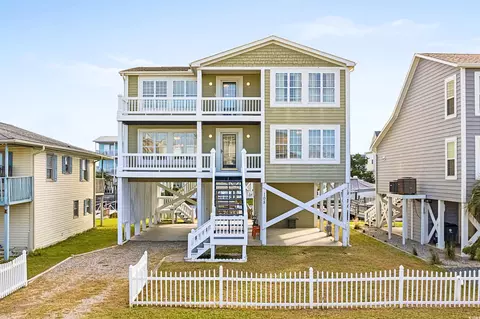 108 Burlington St W, Holden Beach, NC 28462