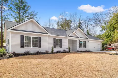 Exterior - 815 Lakeside Dr, Georgetown, SC 29440 photo 2 of 8