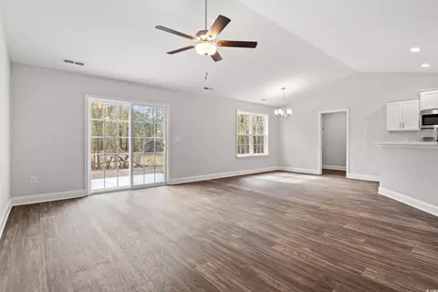 Living - 815 Lakeside Dr, Georgetown, SC 29440 photo 1 of 3