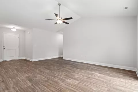 Living - 815 Lakeside Dr, Georgetown, SC 29440 photo 3 of 3