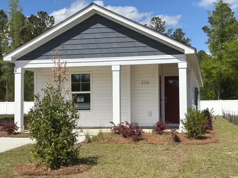 230 Ashworth Dr, Tabor City, NC 28463