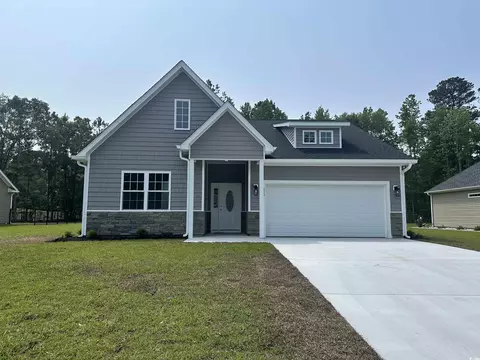 650 Timber Creek Dr, Loris, SC 29569
