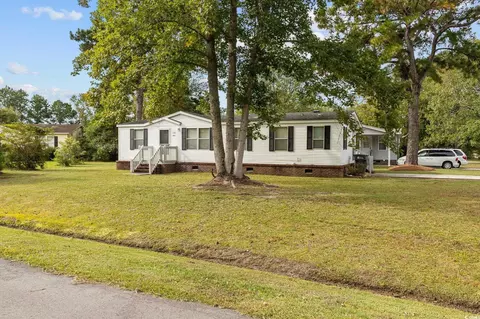 1108 Songbird Ct, Carolina Shores, NC 28467