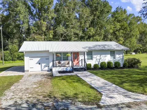 3740 Sandcastle Ln, Loris, SC 29569