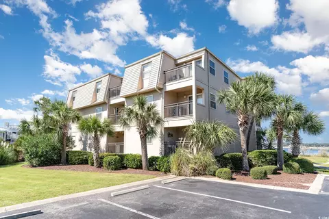1582 S Waccamaw Dr #60, Murrells Inlet, SC 29576