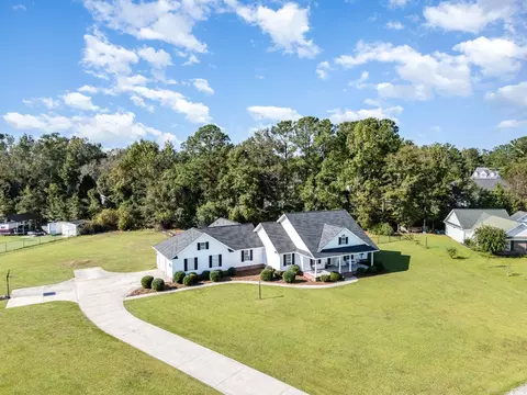 1142 Carleita Cir, Conway, SC 29527
