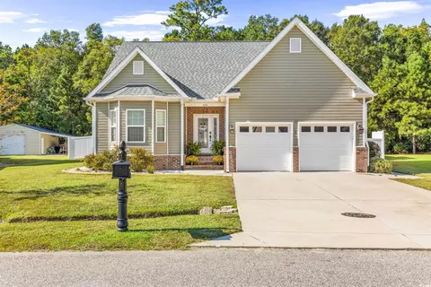 656 Garden Ave, Georgetown, SC 29440