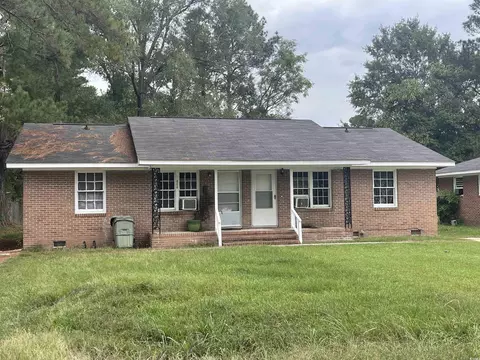 466 468 Phillips St, Lake City, SC 29560