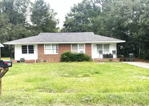 470 472 Phillips St, Lake City, SC 29560