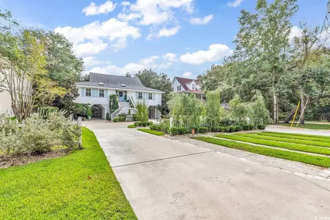 78 Hanover St, Pawleys Island, SC 29585