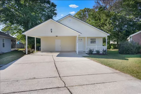8086 Bark Ct, Murrells Inlet, SC 29576