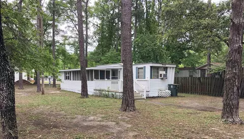2415 Douglas St, North Myrtle Beach, SC 29582