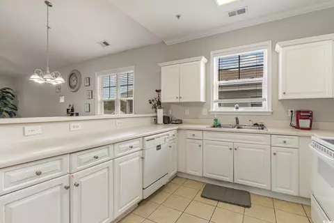 Kitchen - 332 Kiskadee Loop #L, Conway, SC 29526 photo 1 of 3