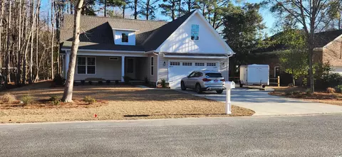 51 Red Maple Dr, Pawleys Island, SC 29585