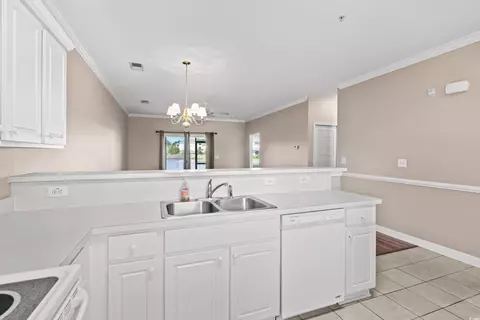 Kitchen - 336 Kiskadee Loop #B, Conway, SC 29526 photo 4 of 4