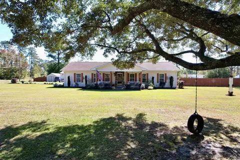 71 Misty Ln, Georgetown, SC 29440