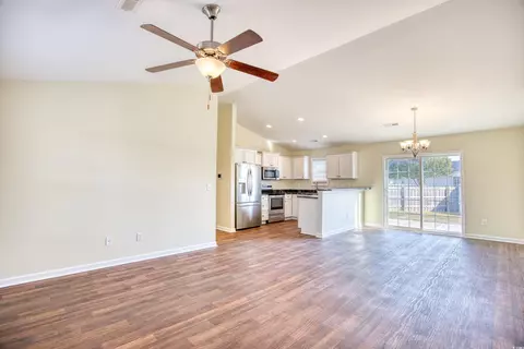 516 Winged Elm St, Loris, SC 29569 photo 6