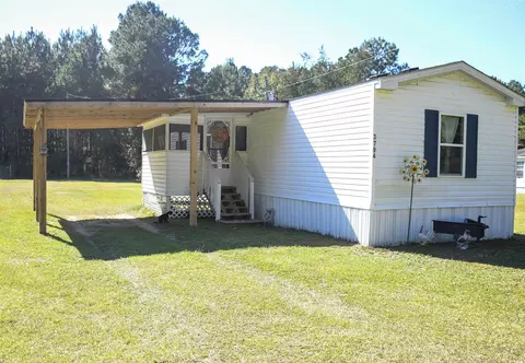 3794 Old Reaves Ferry Rd, Conway, SC 29526