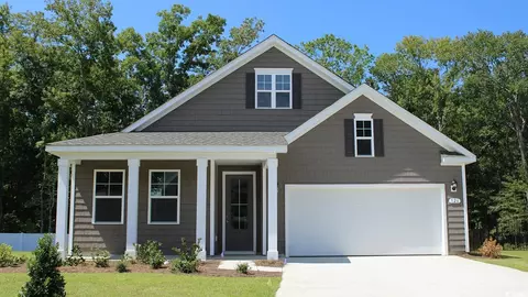 2015 Marietta Cir, Ash, NC 28420