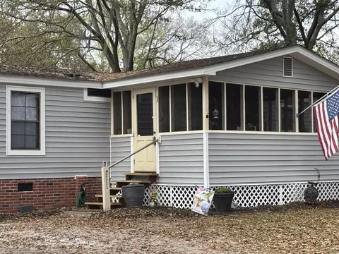 2511 Ye Olde Kings Hwy, North Myrtle Beach, SC 29582