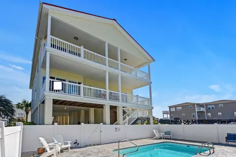 290 Underwood Dr, Murrells Inlet, SC 29576