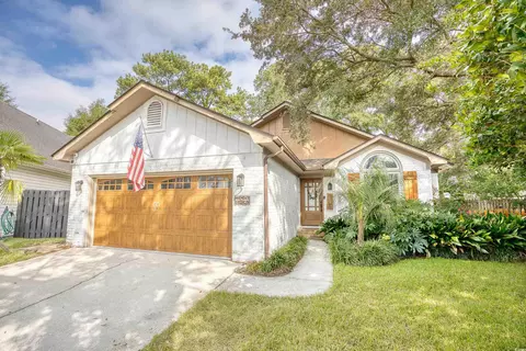 752 Kittiwake Ln, Murrells Inlet, SC 29576