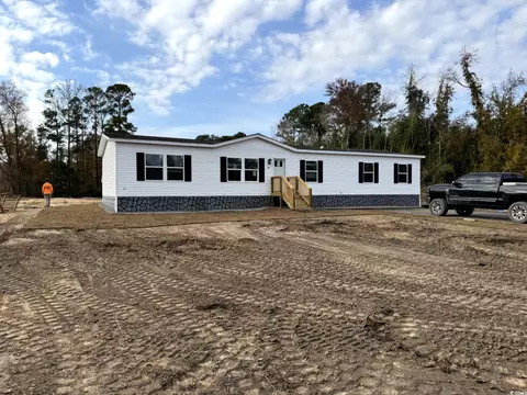 218 Eva Dr, Loris, SC 29569