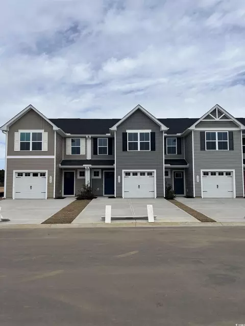 3228 NW Edgemead Cir #E, Calabash, NC 28467