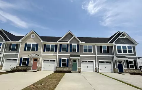 2044 NW Parow Ln NW #B, Calabash, NC 28467