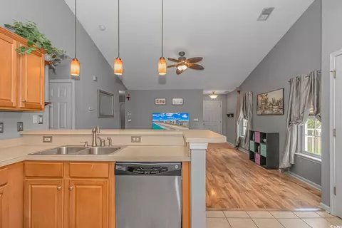 133 Junco Cir, Longs, SC 29568 photo 6