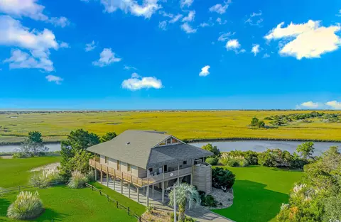 1417 Inlet St, Sunset Beach, NC 28468