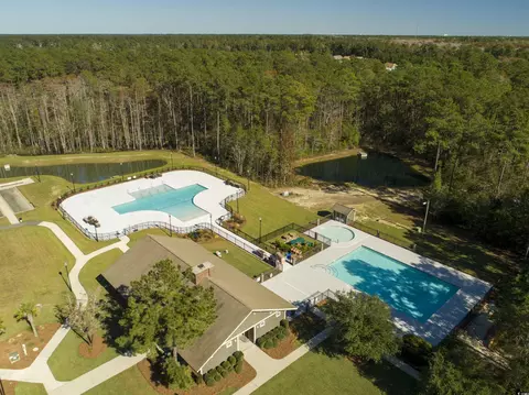 6464 Berg St, Murrells Inlet, SC 29576 photo 2