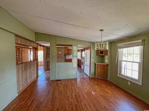 Living - 2911 Mount Olive Rd, Loris, SC 29569 photo 2 of 3