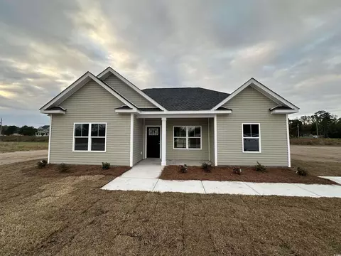 3858 Red Bluff Rd, Loris, SC 29569