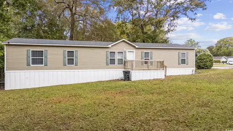 7520 Lacey Dr, Myrtle Beach, SC 29588
