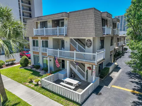 211 76th Ave N #B4, Myrtle Beach, SC 29572