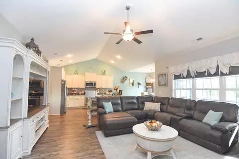 405 Grain Field Dr, Georgetown, SC 29440 photo 5