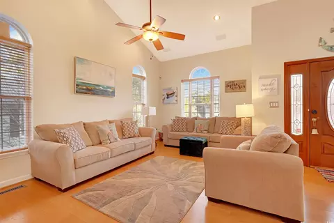 412 S Myrtle Dr, Surfside Beach, SC 29575 photo 3