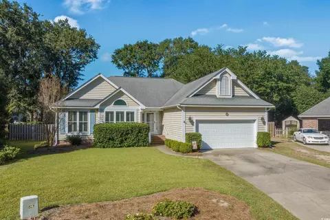 824 Mount Gilead Place Dr, Murrells Inlet, SC 29576