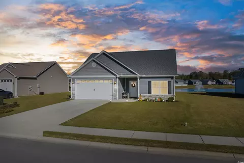 354 Shallow Cove Dr, Conway, SC 29527