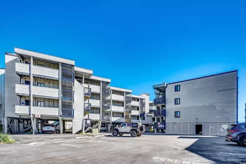 814 N Waccamaw Dr #311, Murrells Inlet, SC 29576