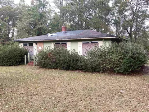 224 Huggins Eaddy St, Johnsonville, SC 29555