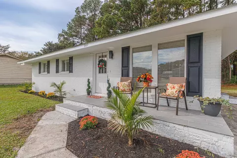 507 Sorrell St, Georgetown, SC 29440 photo 2