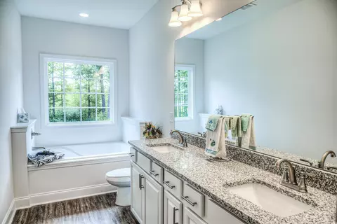 Bath - 3723 Choppee Rd, Georgetown, SC 29440 photo 2 of 5