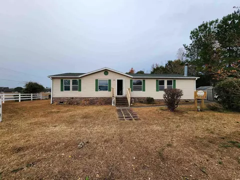 5160 Spring St, Loris, SC 29569