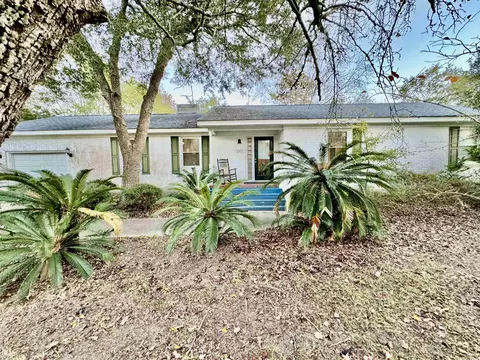 1565 Gibson Ave, Myrtle Beach, SC 29575