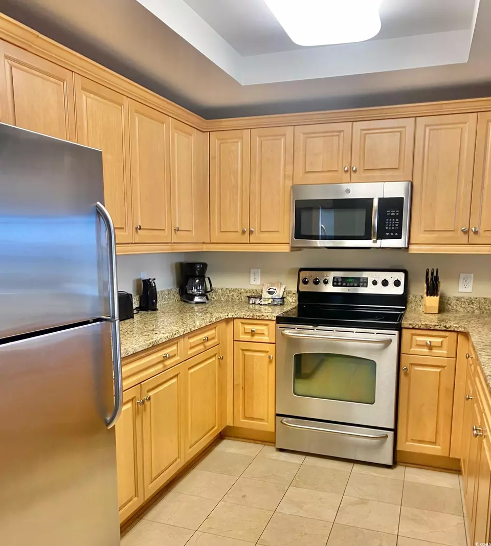 Kitchen - 9994 Beach Club Dr #1806, Myrtle Beach, SC 29572 photo 2 of 2
