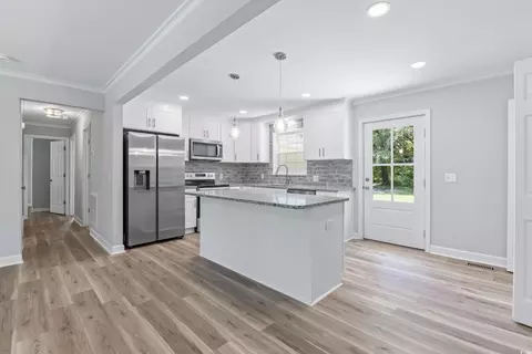 415 Apple Valley Rd, Loris, SC 29569 photo 4